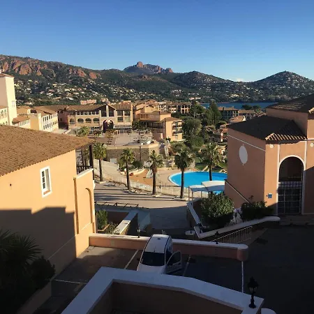 Village Cap Esterel, P2 Face Golf Et Mer Saint-Raphael (Var)